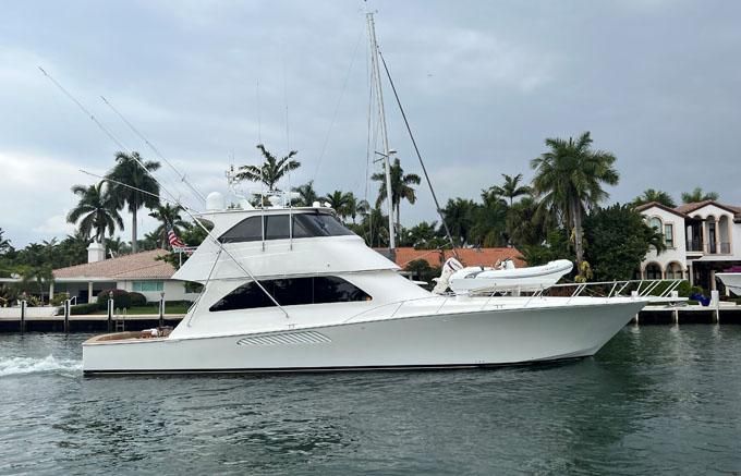 2007 Viking Enclosed Flybridge