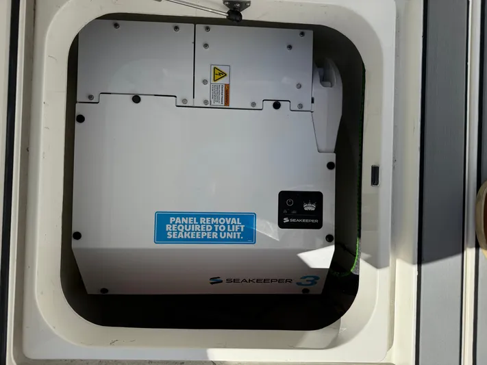 Remote Work Yacht Photos Pics 