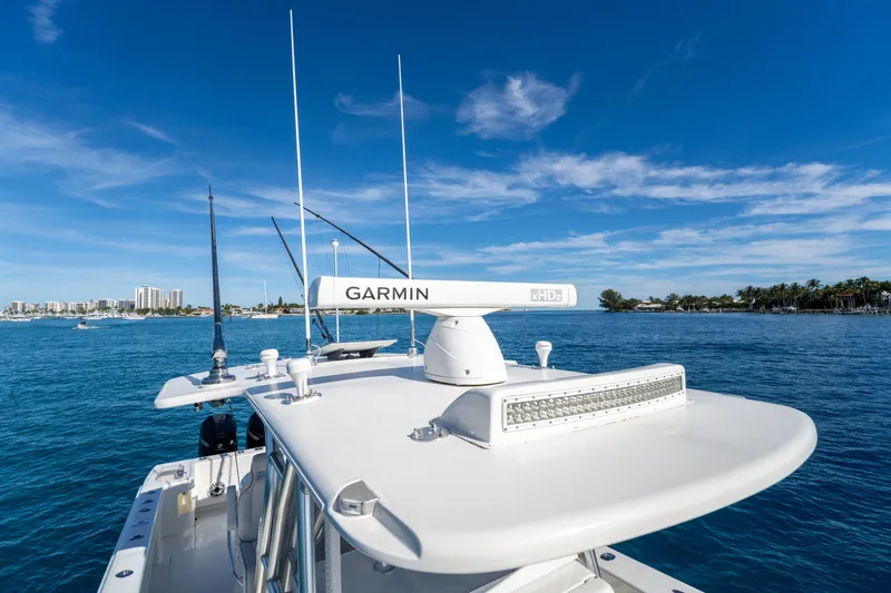 Remote Work Yacht Photos Pics SeaVee 370z boat with Garmin equipment on open water, 2021 model.