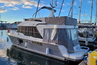 2023 Beneteau Swift Trawler 41 Fly