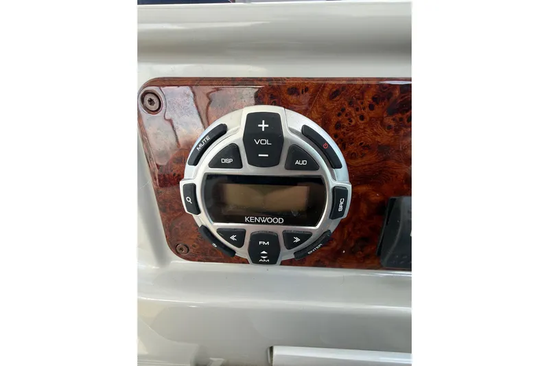 Dream Maker II Yacht Photos Pics Kenwood audio control panel on 2005 Formula 37 Performance Cruiser dashboard.
