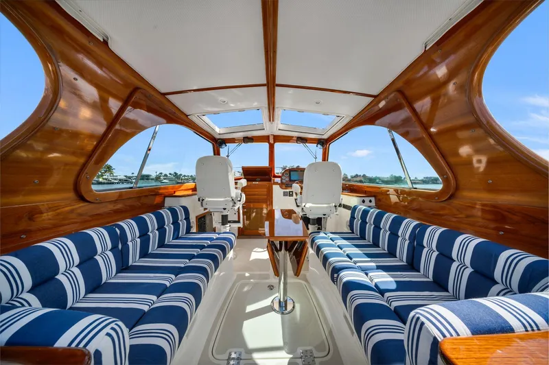 Ginna Yacht Photos Pics 