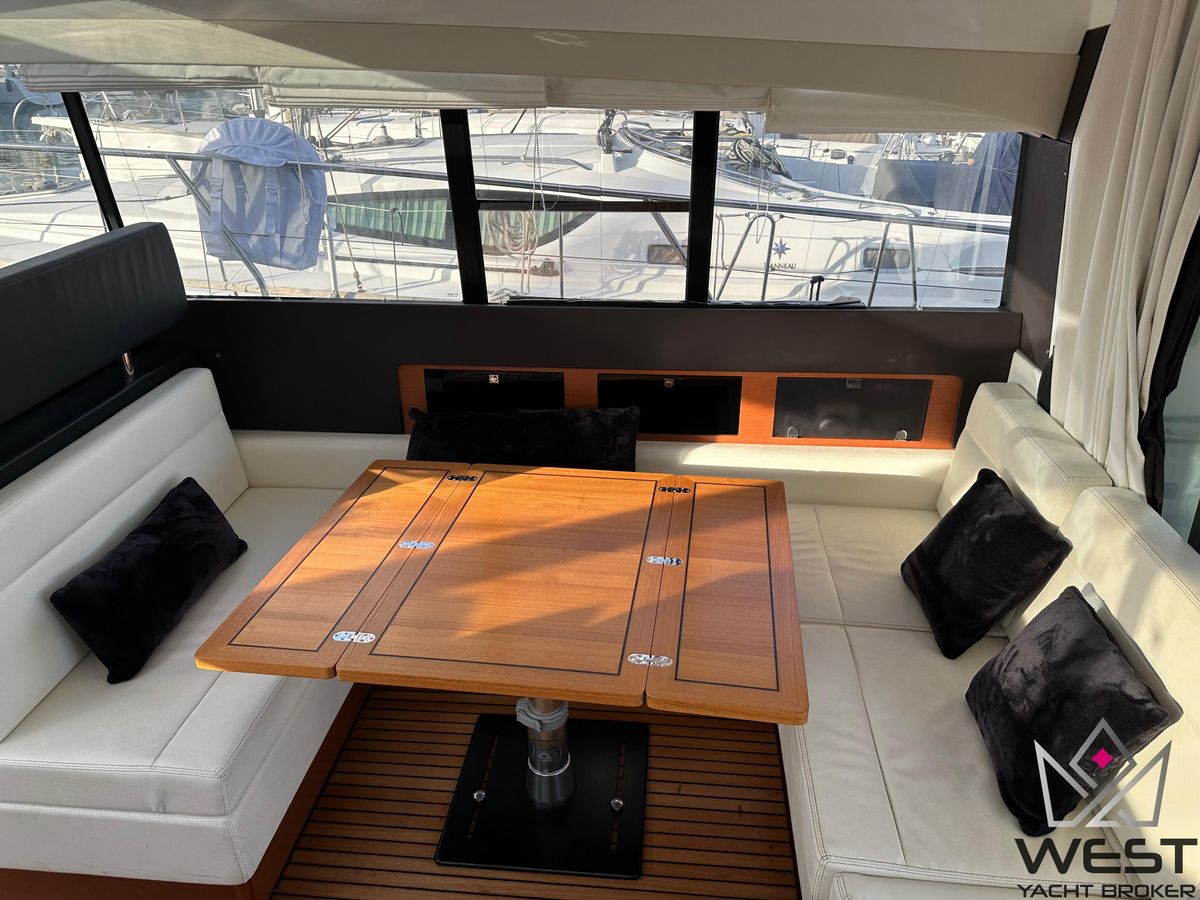 2013 Jeanneau 45 