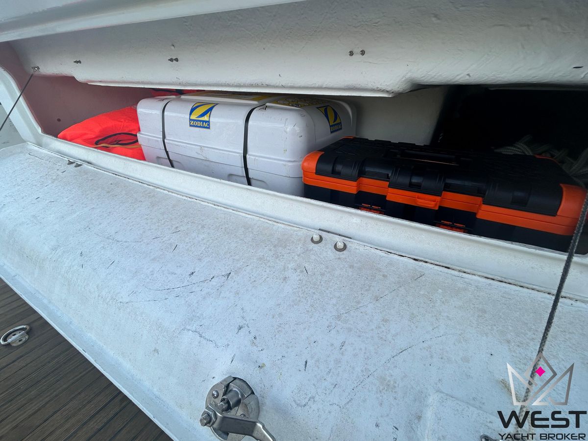 2013 Jeanneau 45 