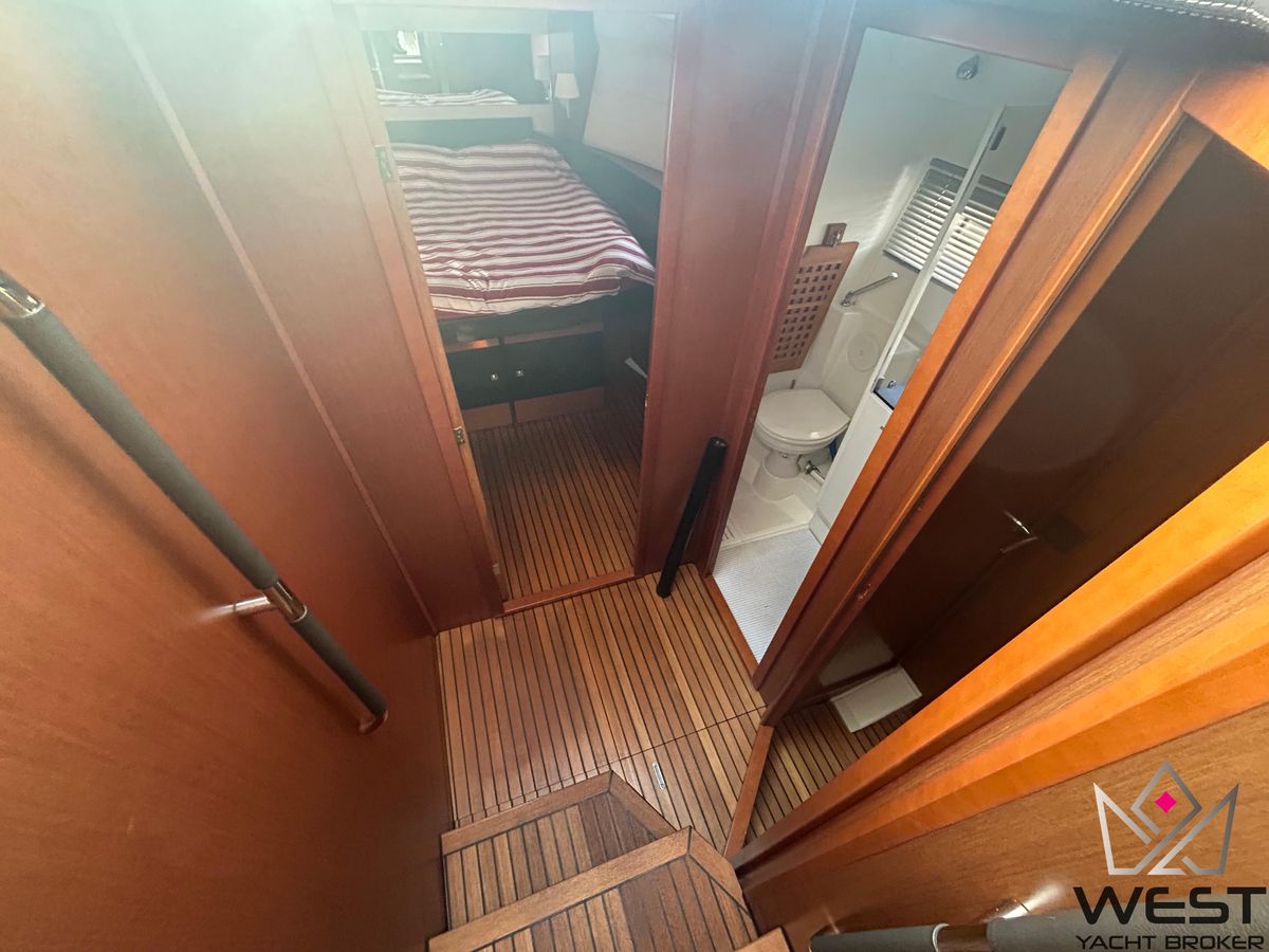 2013 Jeanneau 45 