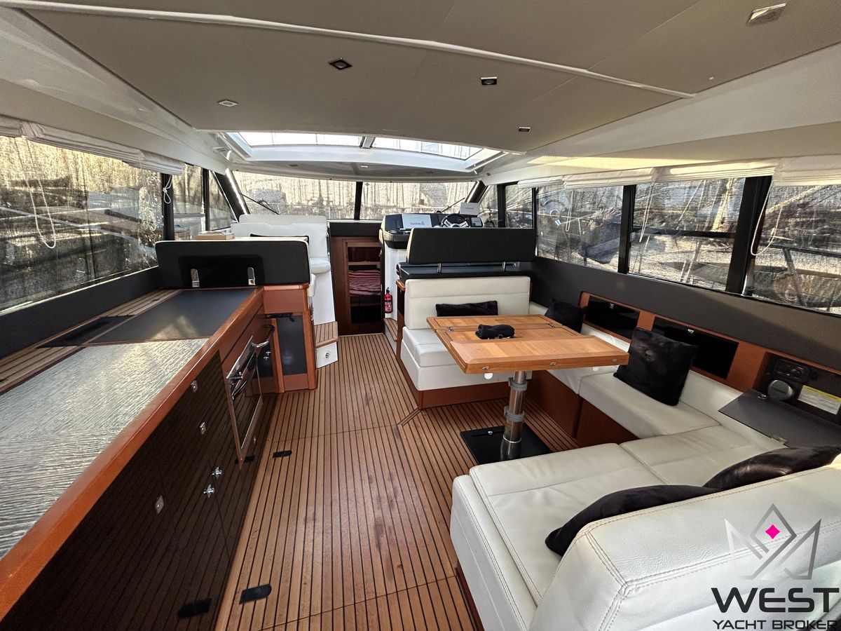 2013 Jeanneau 45 