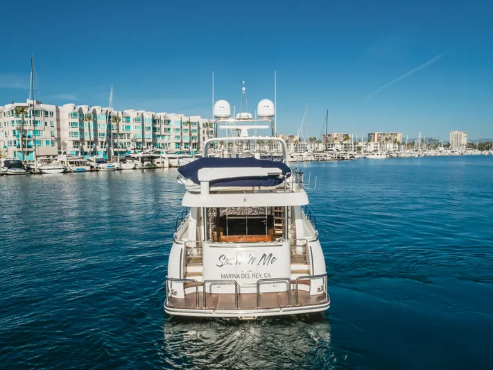 Suzie N Me Yacht Photos Pics 