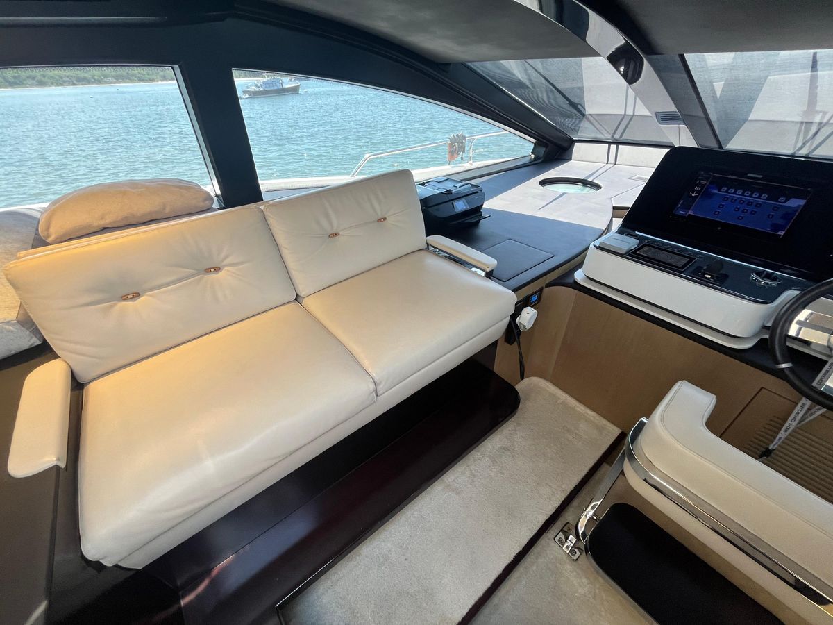 2019 Azimut 87 