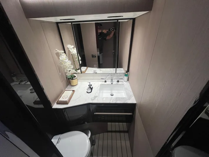 Mastermind Yacht Photos Pics 