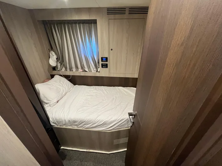 Mastermind Yacht Photos Pics 