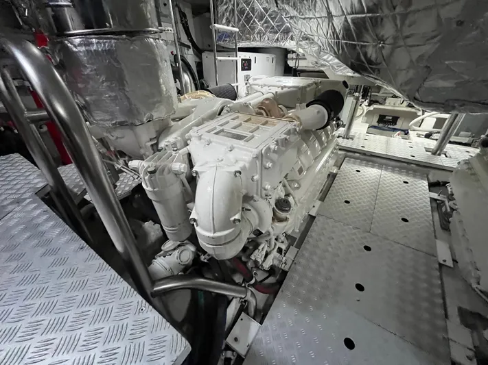 Mastermind Yacht Photos Pics 