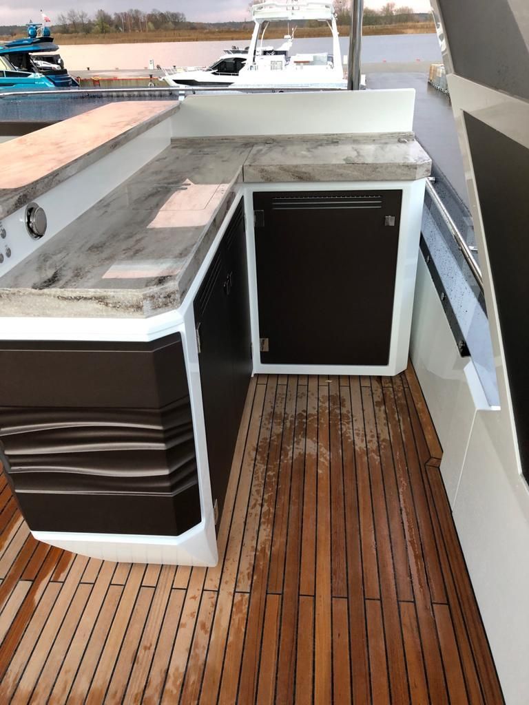 2020 Galeon 72 