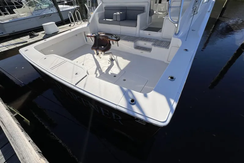 Silent Partner Yacht Photos Pics Viking 52 SILENT PARTNER - Cockpit