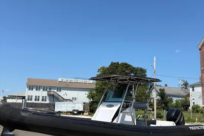 Protector 25 Center Console