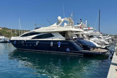 2004 Riva 85 Opera