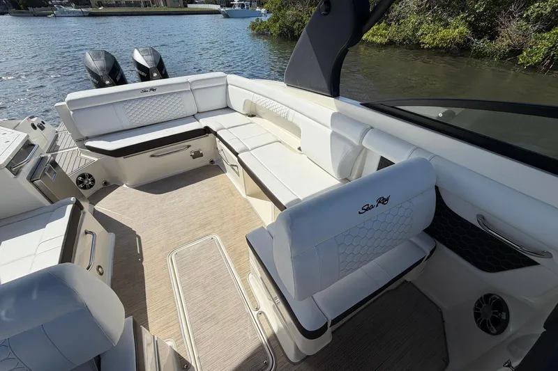  Yacht Photos Pics 2020 Sea Ray SDX 290 Outboard boat interior with white seating and water view.