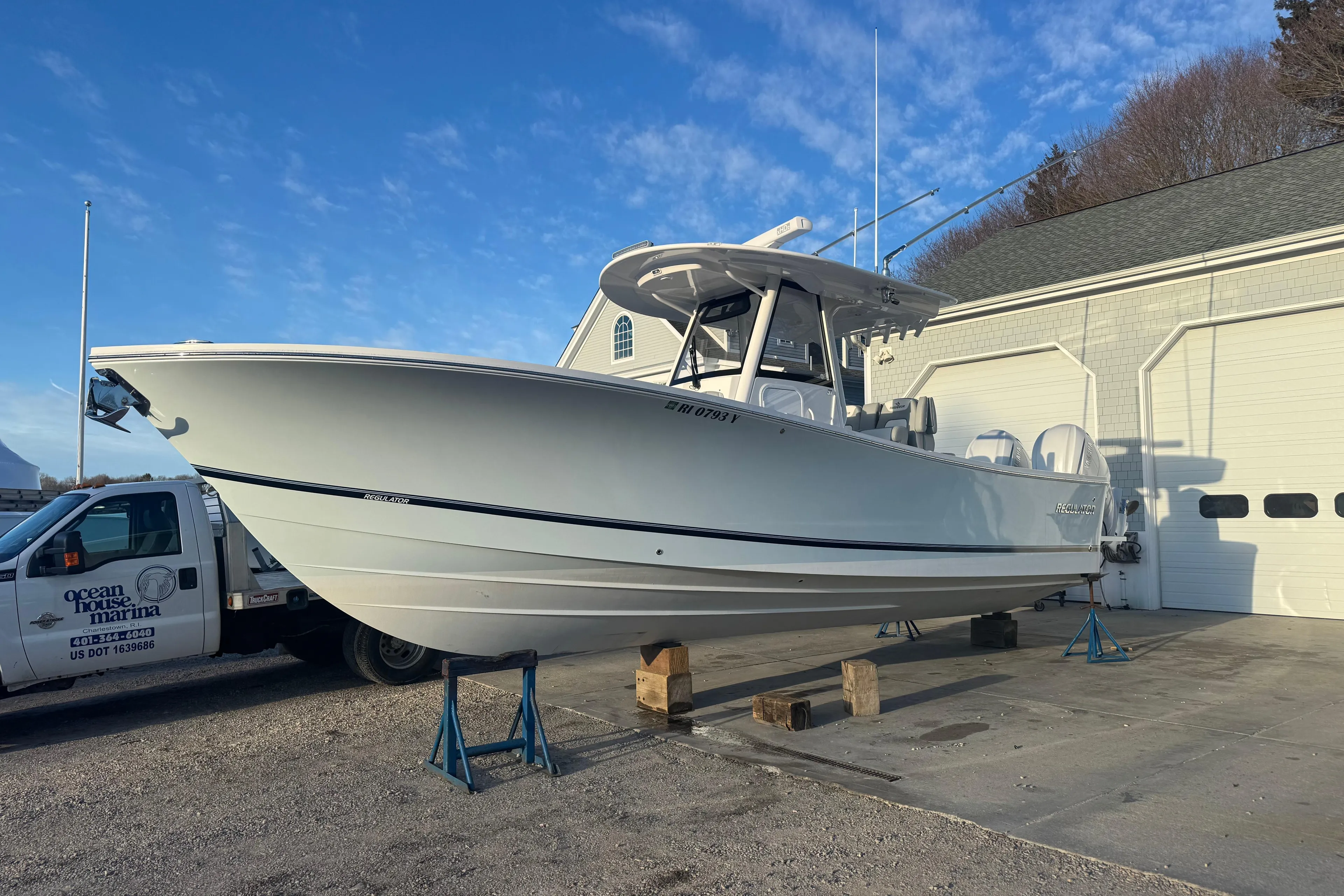 Used 31 Regulator for sale at Ocean House Marina