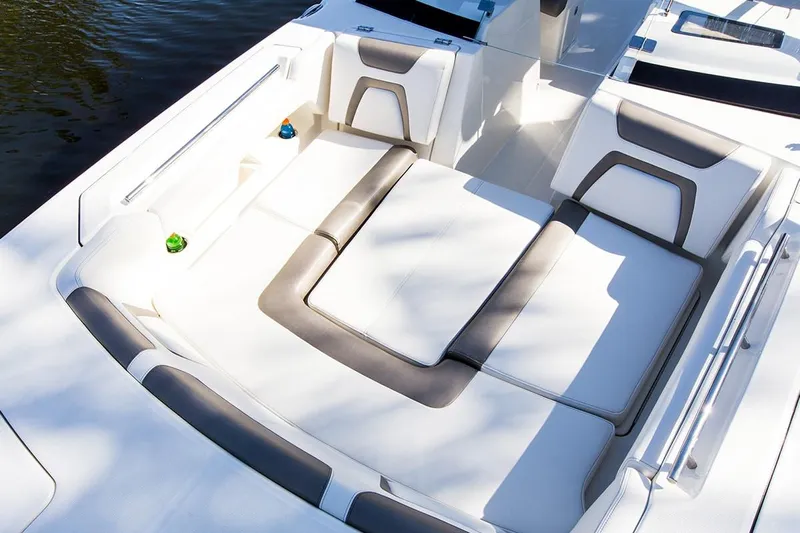  Yacht Photos Pics Manufacturer Provided Image