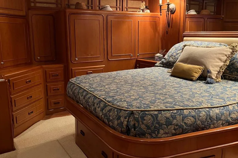 Catalina Sunshine Yacht Photos Pics 