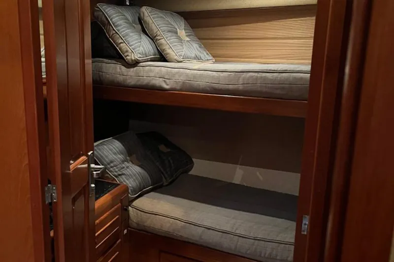 Catalina Sunshine Yacht Photos Pics 