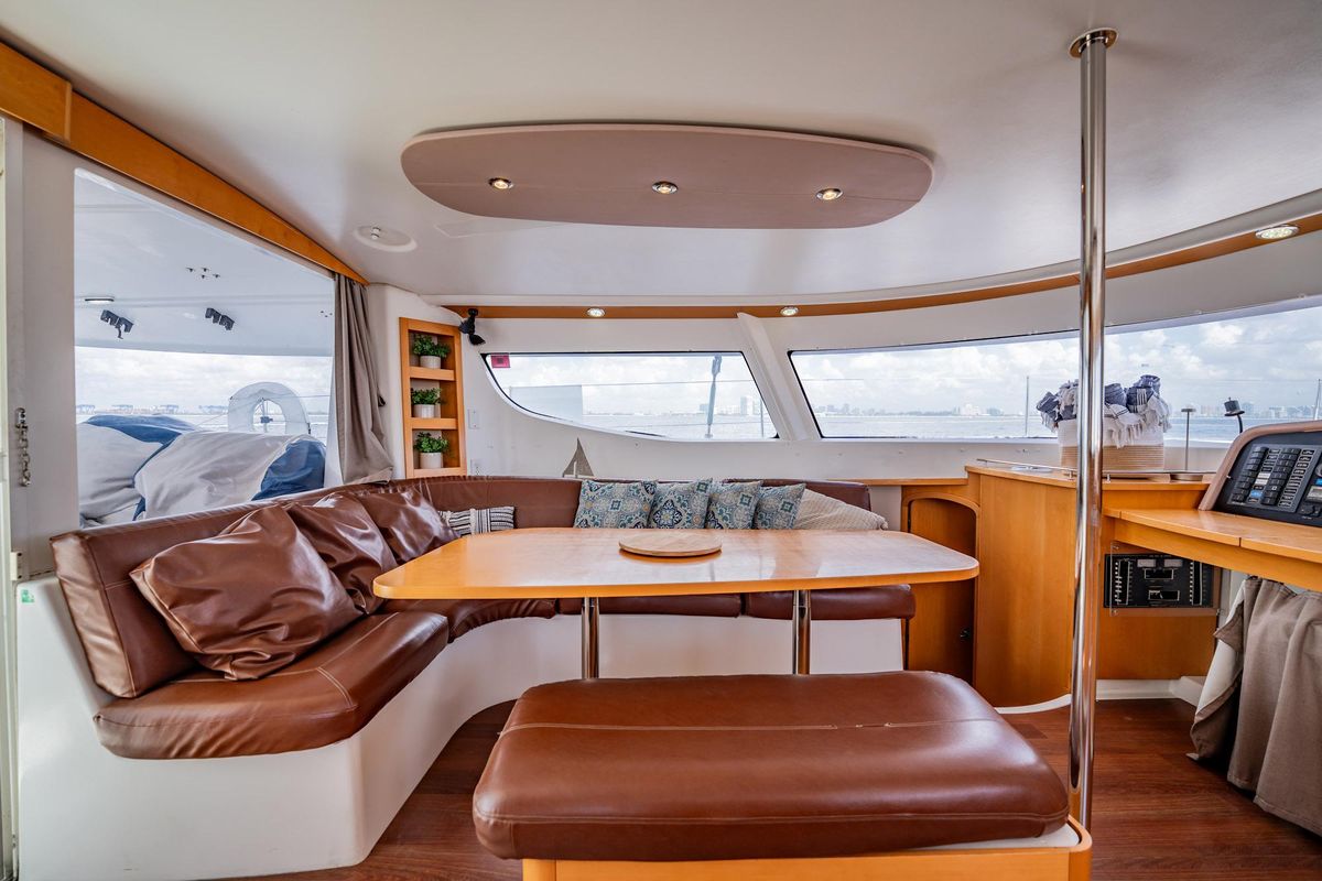 2008 Fountaine Pajot 48 