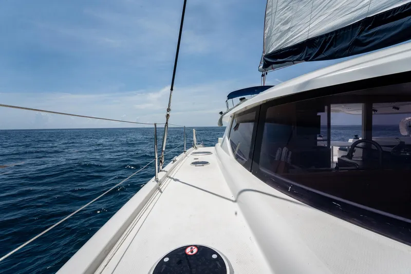 Bellamaggio Yacht Photos Pics Sailing on a 2008 Fountaine Pajot Salina 48 Evolution catamaran in open sea.