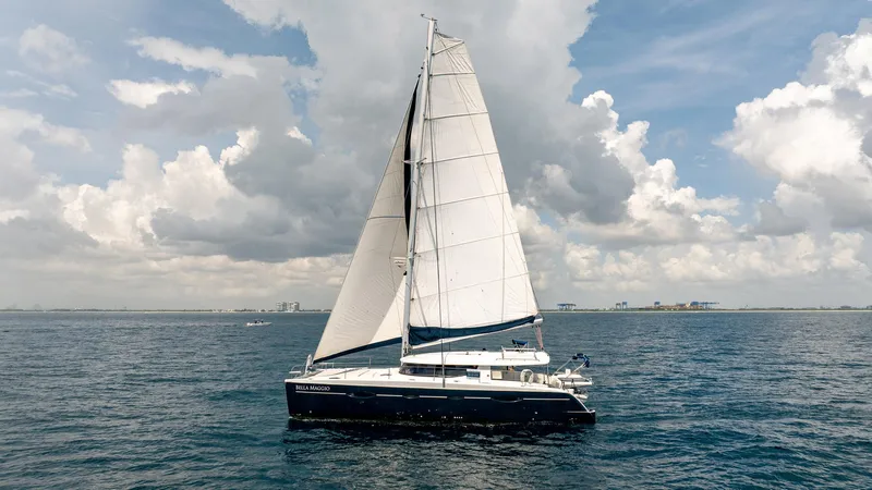 Bellamaggio Yacht Photos Pics 