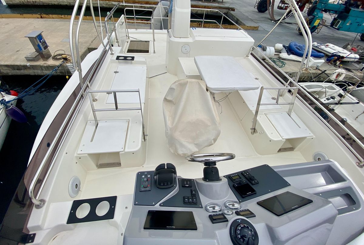 2021 Beneteau 44