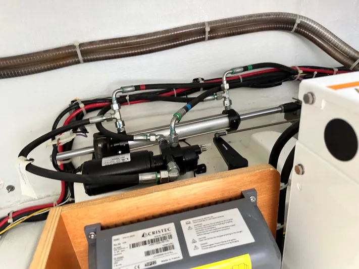 Oceans Edge Yacht Photos Pics 