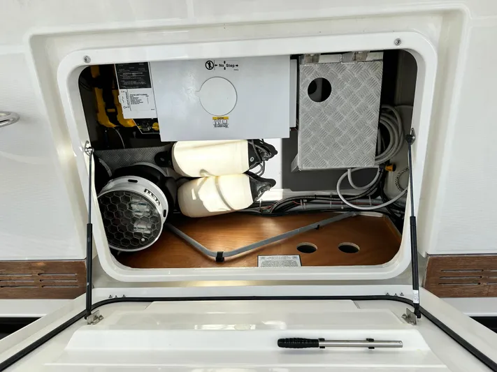 Oceans Edge Yacht Photos Pics 