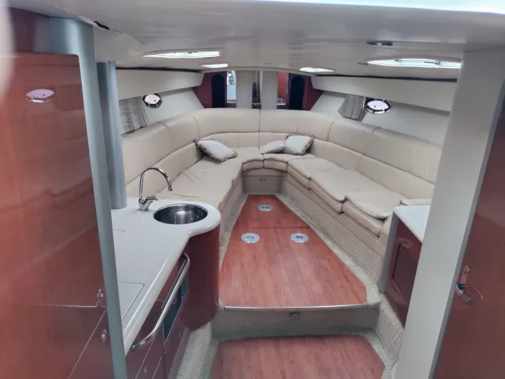 No Name Yacht Photos Pics Below Deck Looking Forward