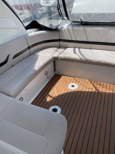 No Name Yacht Photos Pics Aft Seating