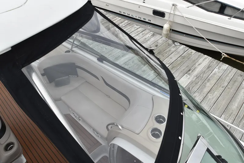 No Name Yacht Photos Pics New 3-Sided Enclosure