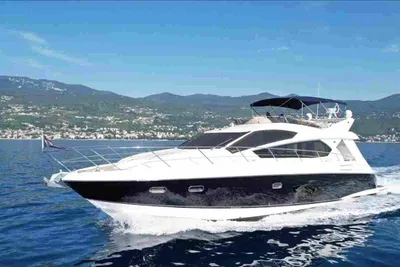Sunseeker 63 Sport Yacht