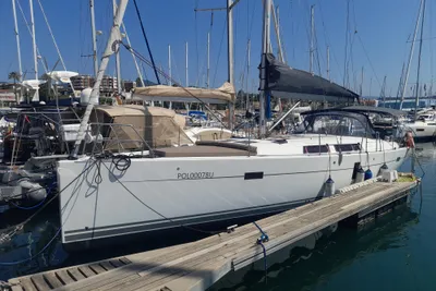 2010 Hanse 445