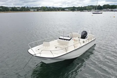 2021 Boston Whaler 210 Montauk