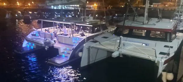 Orange Yacht Photos Pics Two Lunas