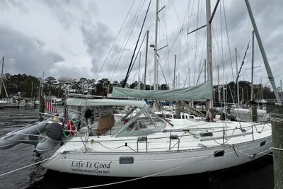 Beneteau Moorings 40.5