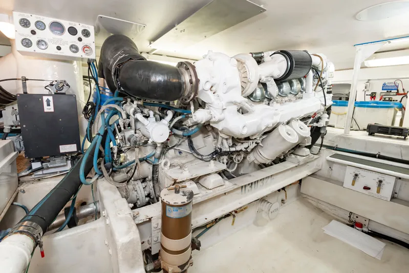 Dark Horse Yacht Photos Pics Engine room of a 2000 Viking Cockpit Sport Yacht.