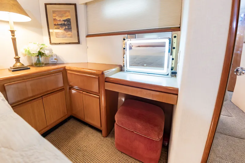 Dark Horse Yacht Photos Pics 