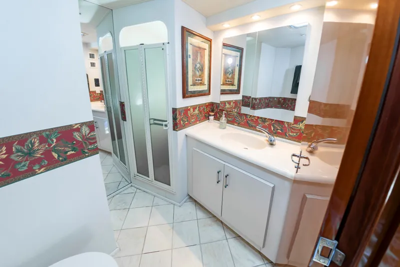 Dark Horse Yacht Photos Pics 