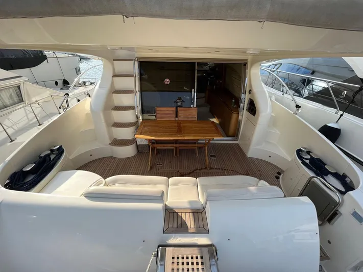  Yacht Photos Pics AZIMUT 55 FLY 2008