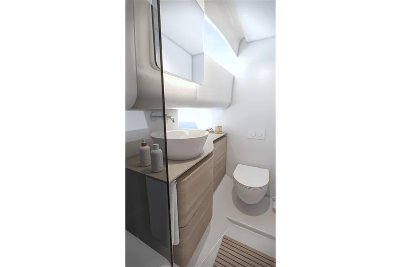  Yacht Photos Pics Modern bathroom interior on 2026 Piantoni 440 Open yacht, featuring sleek design and fixtures.
