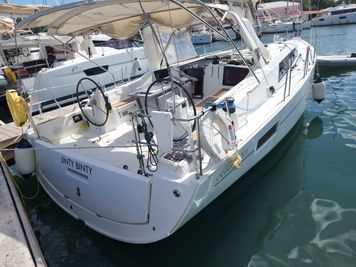 2018 Beneteau Oceanis 41.1