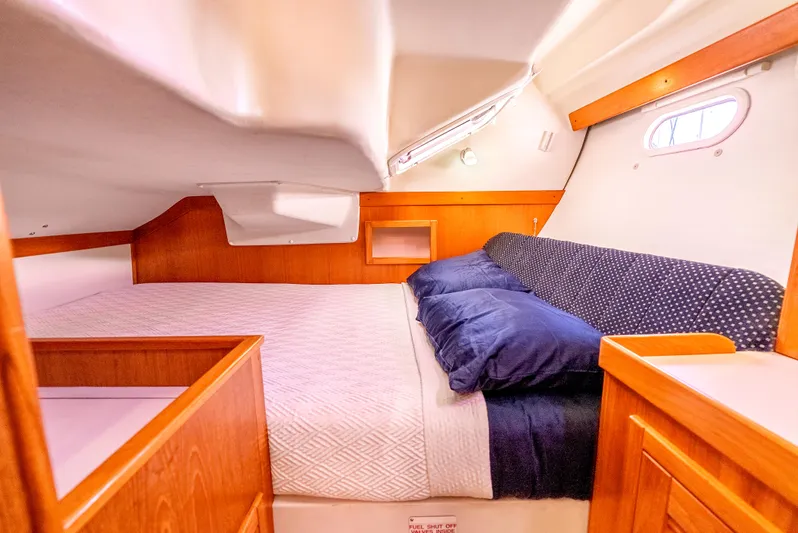 Osprey Yacht Photos Pics 