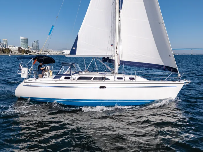 Osprey Yacht Photos Pics 