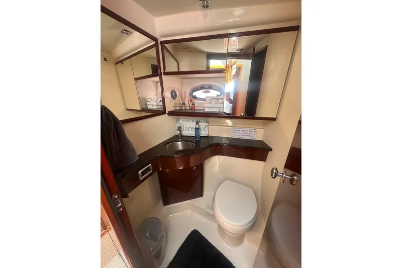 Havadk Yacht Photos Pics Bathroom interior of 2010 Meridian 391 Sedan yacht with sink and toilet.