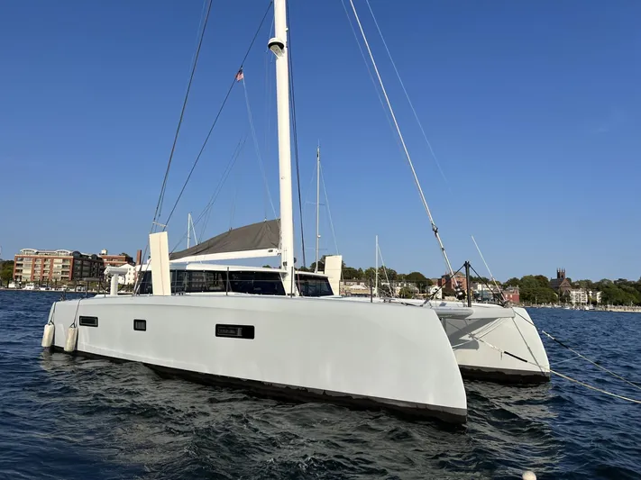 Nanomole Yacht Photos Pics 