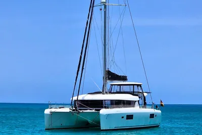 2018 Lagoon 42