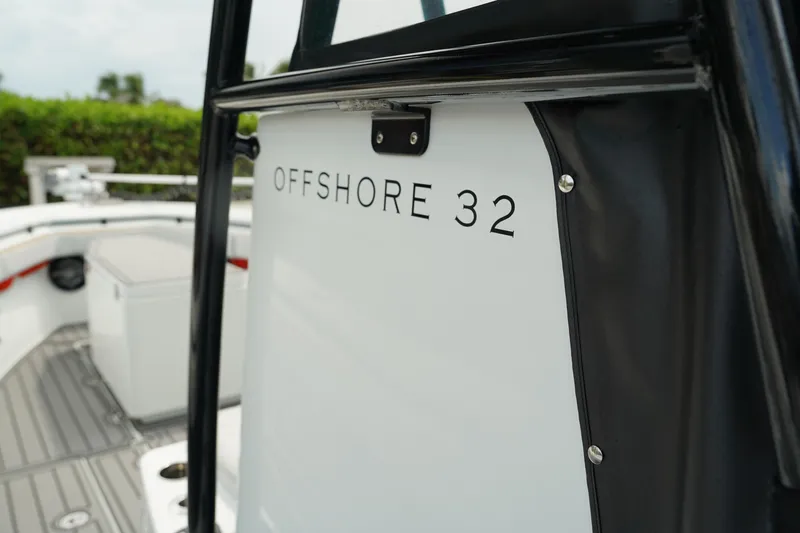  Yacht Photos Pics Andros 32 Offshore boat interior, 2023 model, featuring sleek design and spacious deck.